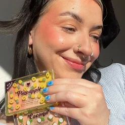 I Heart Revolution Coconut Ombre Highlighter