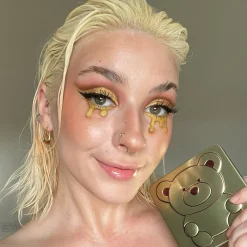 I Heart Revolution Honey Bear Eyeshadow Palette