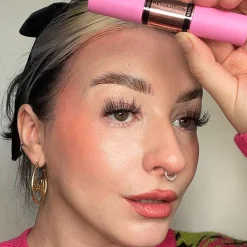 Makeup Revolution Blush & Highlight Stick Coral Dew