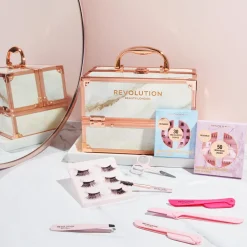 Makeup Revolution Dermaplaning Set