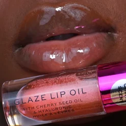 Makeup Revolution Glaze Lip Oil Glam Pink