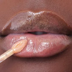 Revolution Pro Vegan Collagen Peptide High Shine Lip Gloss Chic