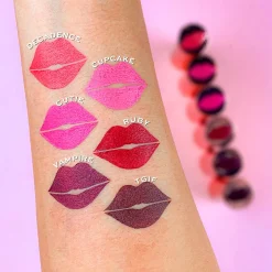 Revolution Satin Kiss Lipstick Cupcake Pink