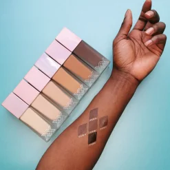 XX Revolution Glow Skin FauXXdation Foundation FX17.7 27ml